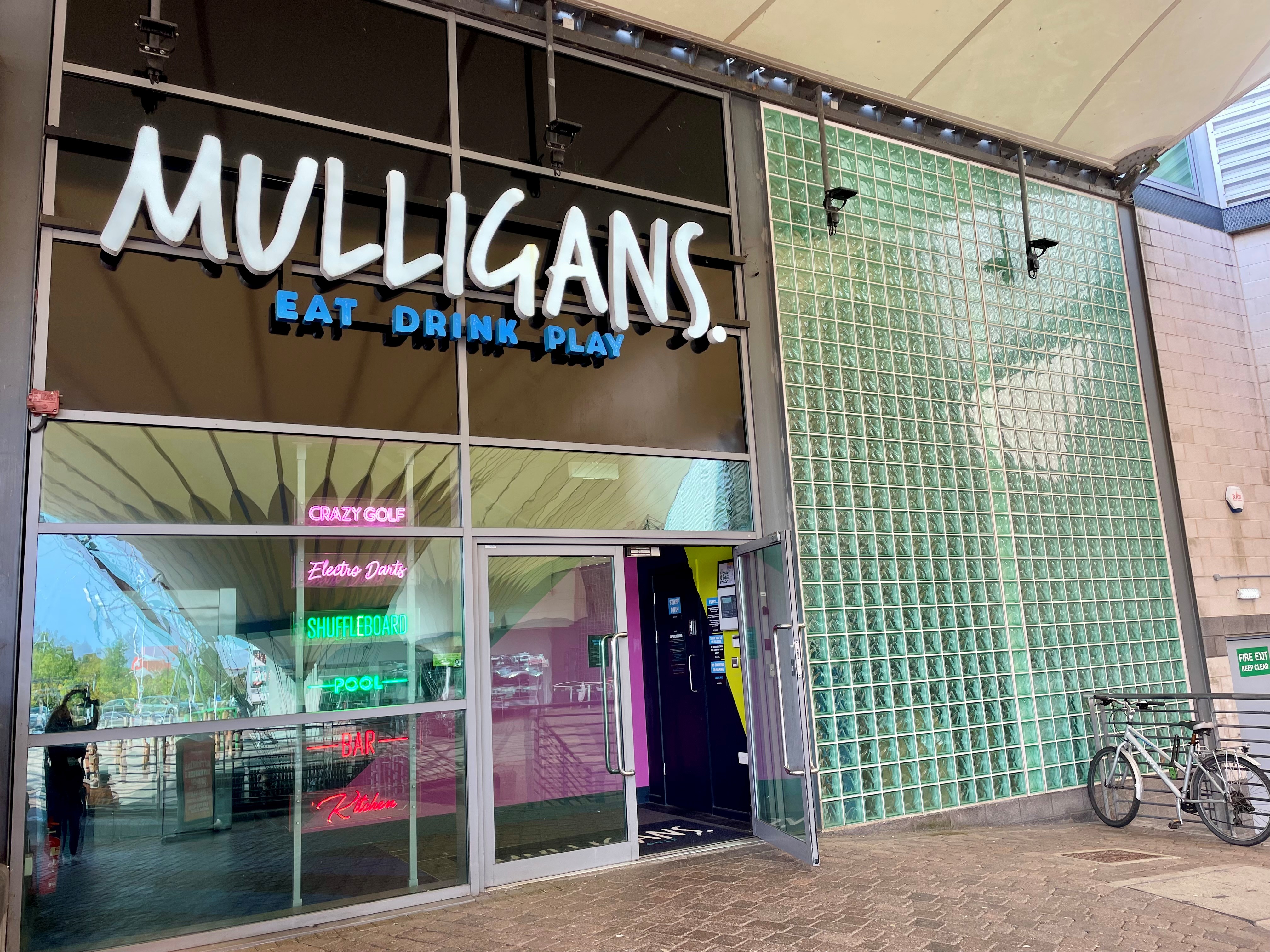 Mulligans Front